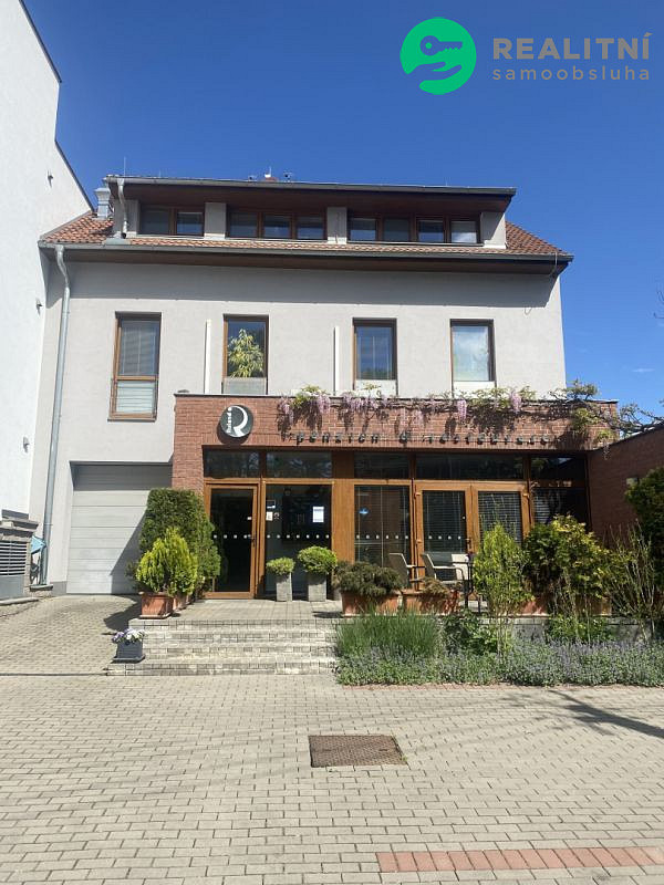 Prodej kanceláře 580 m² – fotografie 4