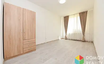 Pronájem bytu 3+1 78 m², Košťálkova, Beroun - Beroun-Město