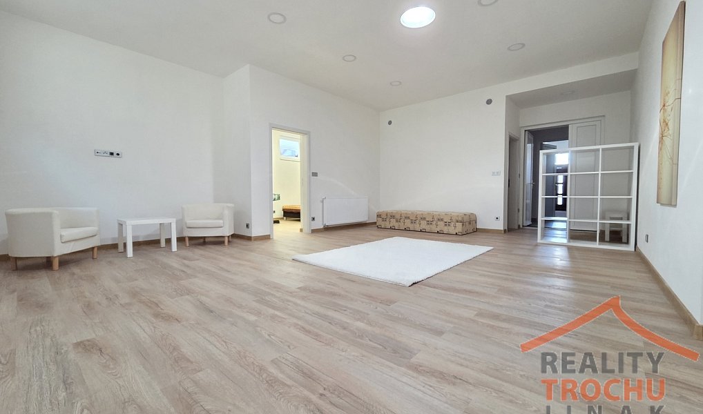 Prodej komerčního objektu (jiného typu) 715 m², Trutnov – náhled fotky 27