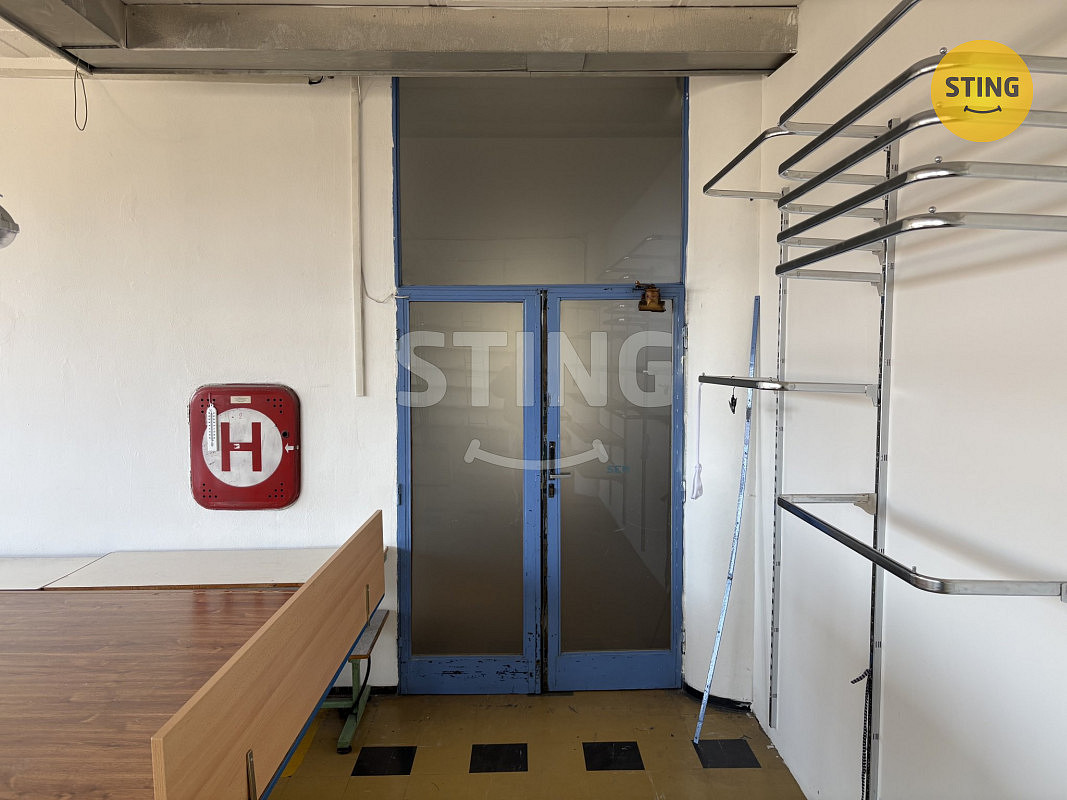 Pronájem výrobních prostor 128 m² – další