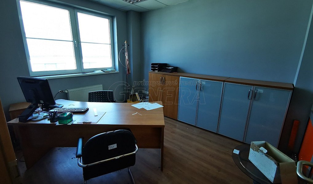 Prodej výrobních prostor 5 050 m², Kadaň – náhled fotky 15
