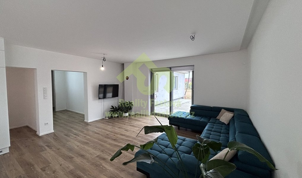 Prodej domu 156 m² s pozemkem 918 m², Lužany – náhled fotky 20
