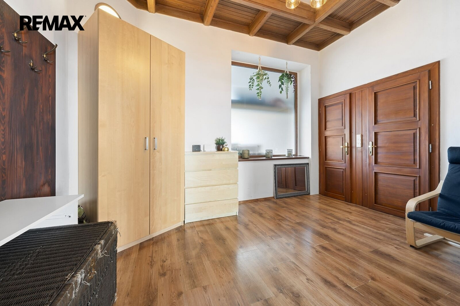 Prodej obchodních prostor 57 m² – fotografie 4