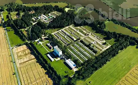 Prodej komerčního pozemku 4 075 m², Sídl. Gigant, Třeboň - Břilice, okres Jindřichův Hradec