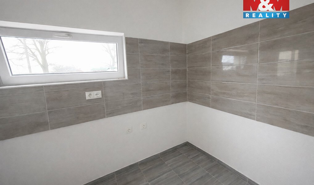 Prodej stavebního pozemku 1 049 m², Žatec – náhled fotky 6