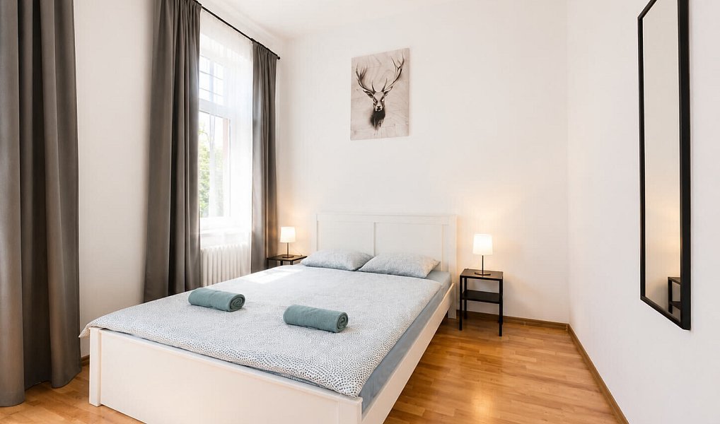 Pronájem ubytovacího objektu 342 m², Praha – náhled fotky 8