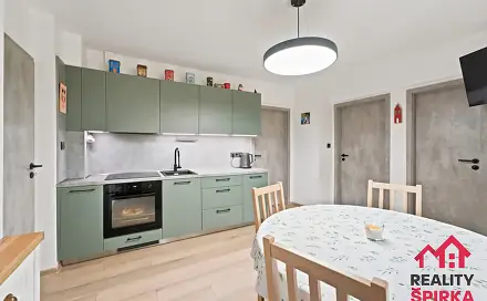 Prodej bytu 3+1 77 m², Potoční, Ústí nad Orlicí - Hylváty