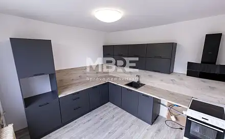 Pronájem bytu 2+1 70 m², Mezina, okres Bruntál