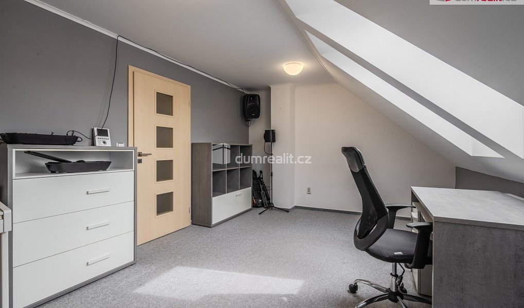 Prodej domu 300 m² s pozemkem 300 m², Roudnice nad Labem – náhled fotky 13