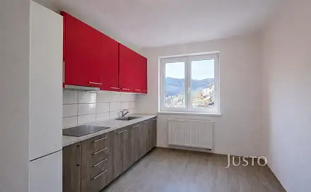 Pronájem bytu 3+1 66 m², Václavské nám., Písek - Václavské Předměstí