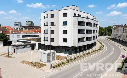 Pronájem bytu 2+kk 35 m², Břetislavova, Břeclav