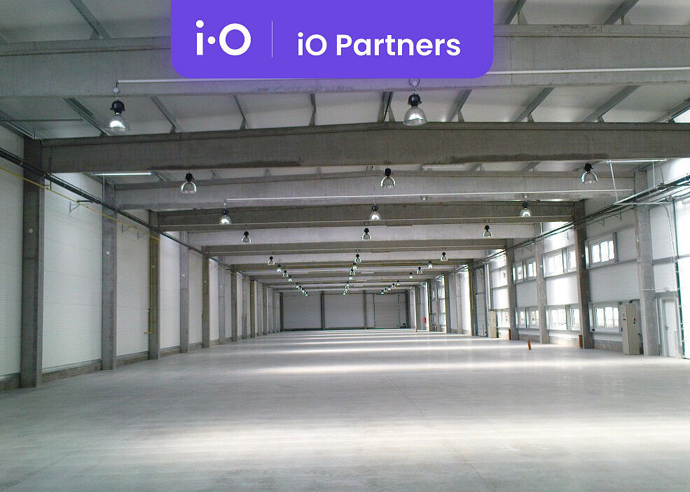 Pronájem skladovacích prostor 1 400 m² – fotografie 3
