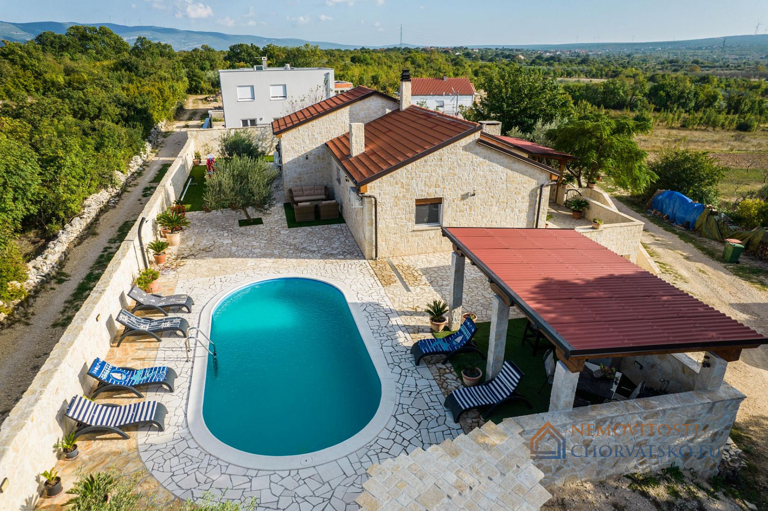Prodej domu 138 m² s pozemkem 500 m² – pohled 6