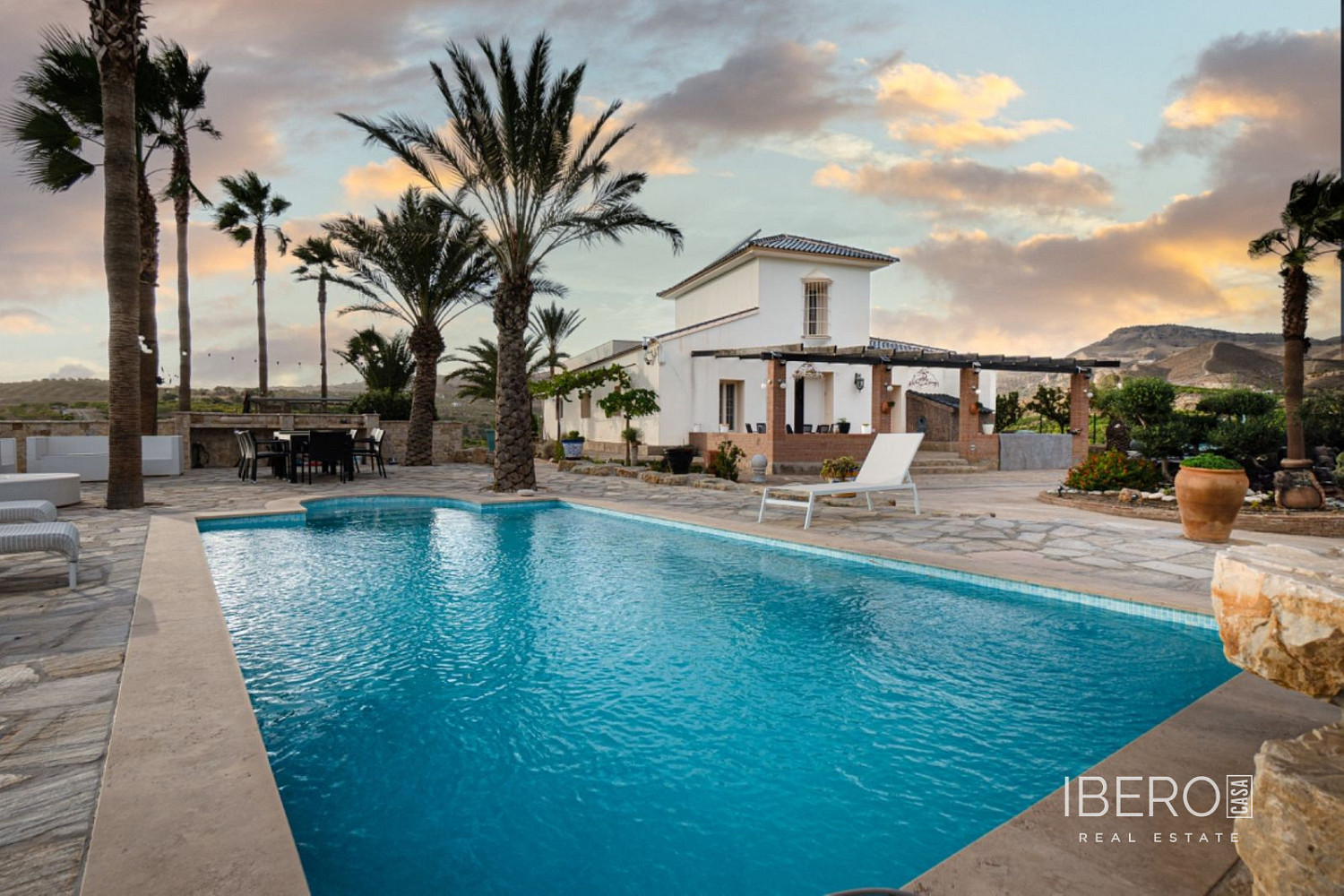 Casa 5+kk – Guadalmar-San Julián, Carretera de Cádiz - Més