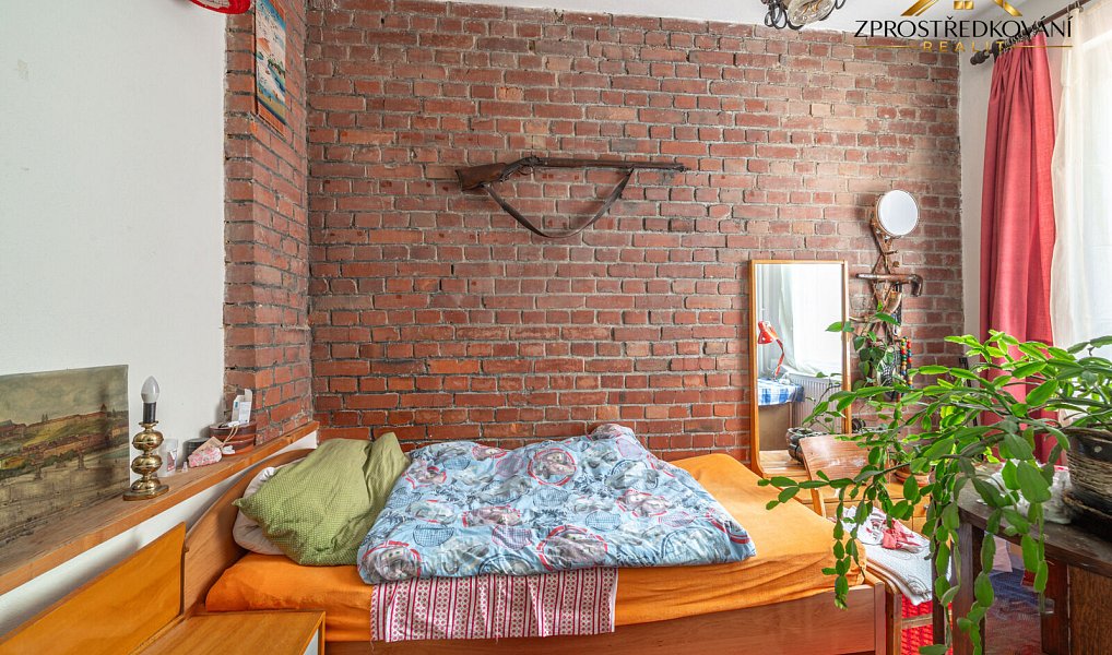 Prodej domu 380 m² s pozemkem 615 m², Kraslice – náhled fotky 19