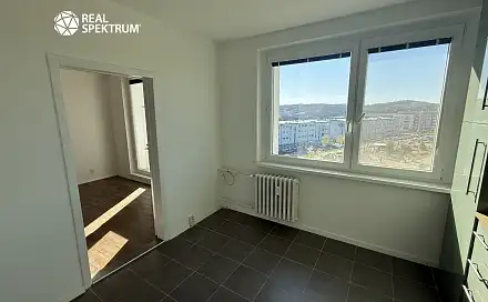 Pronájem bytu 1+1 42 m², Teyschlova, Brno - Bystrc