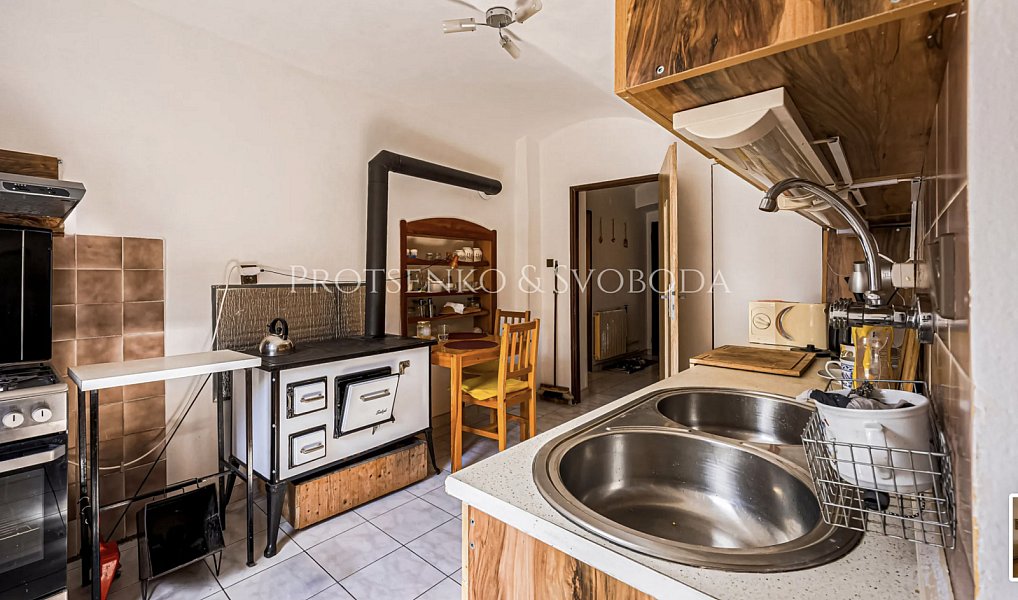 Prodej domu 730 m² s pozemkem 1 260 m², Rohozná – náhled fotky 17