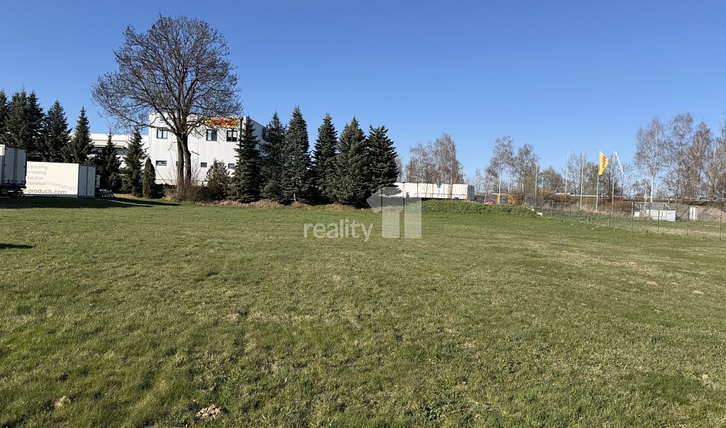 Prodej komerčního pozemku 2 833 m², Jiřice – náhled fotky 2