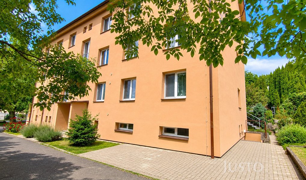 Prodej bytu 3+1 78 m², Písek – náhled fotky 28