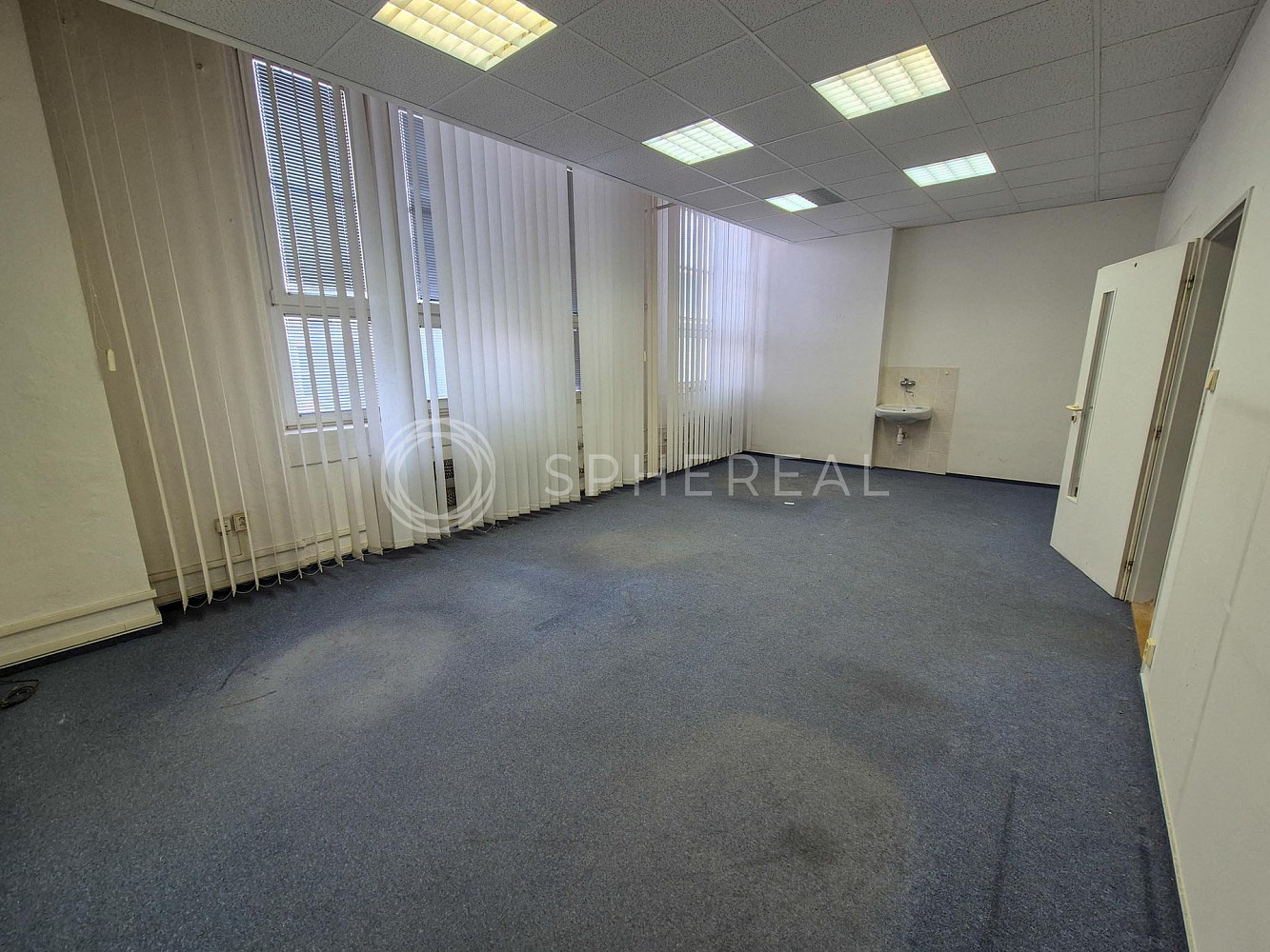 Pronájem kanceláře 431 m² — photo 5