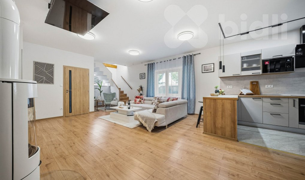 Prodej domu 210 m² s pozemkem 835 m², Jeníkovice – náhled fotky 6