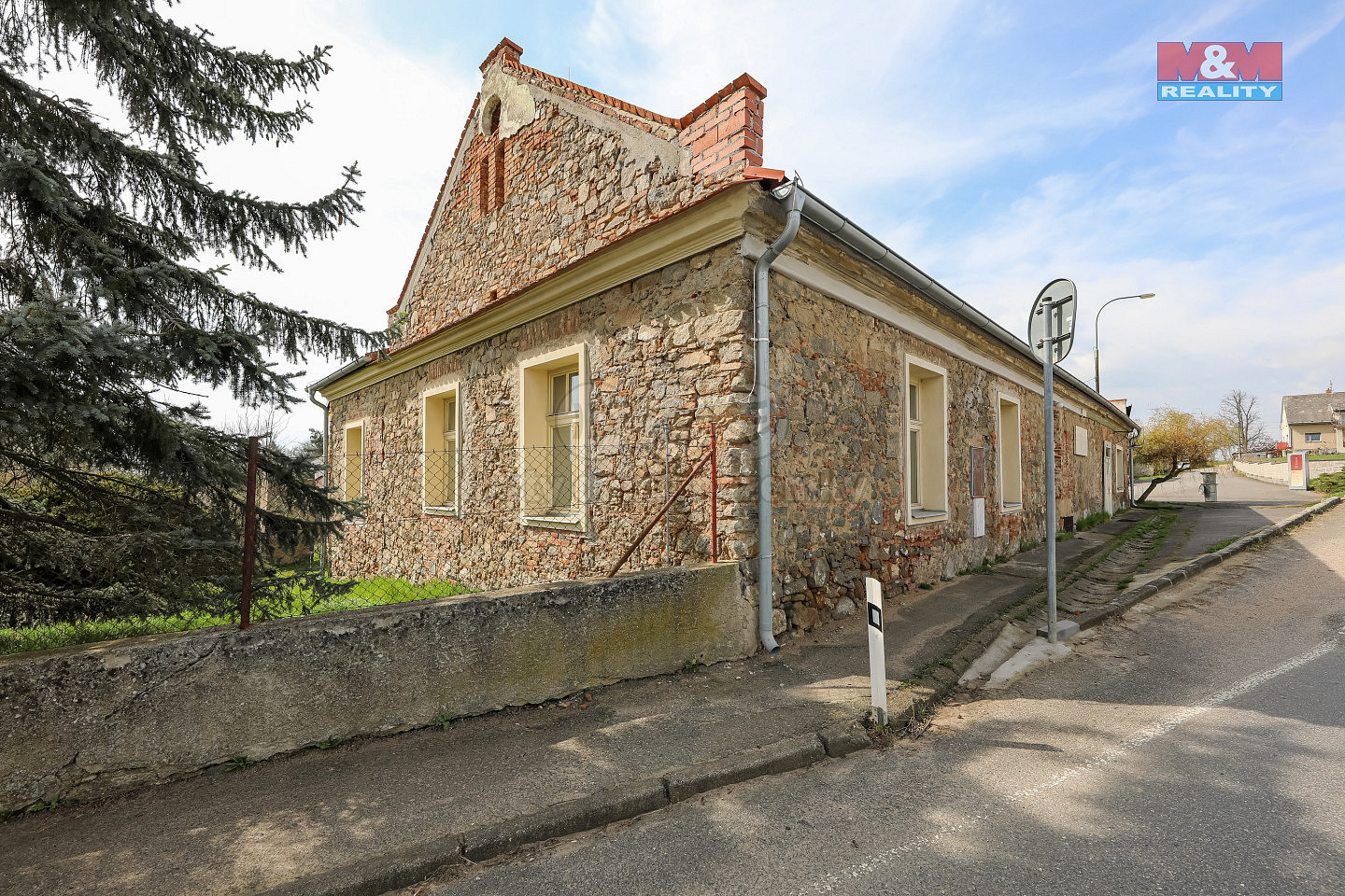 Prodej obchodních prostor 290 m²