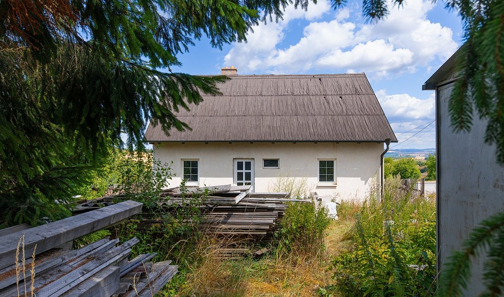 Prodej domu 144 m² s pozemkem 460 m², Zašovice – náhled fotky 3