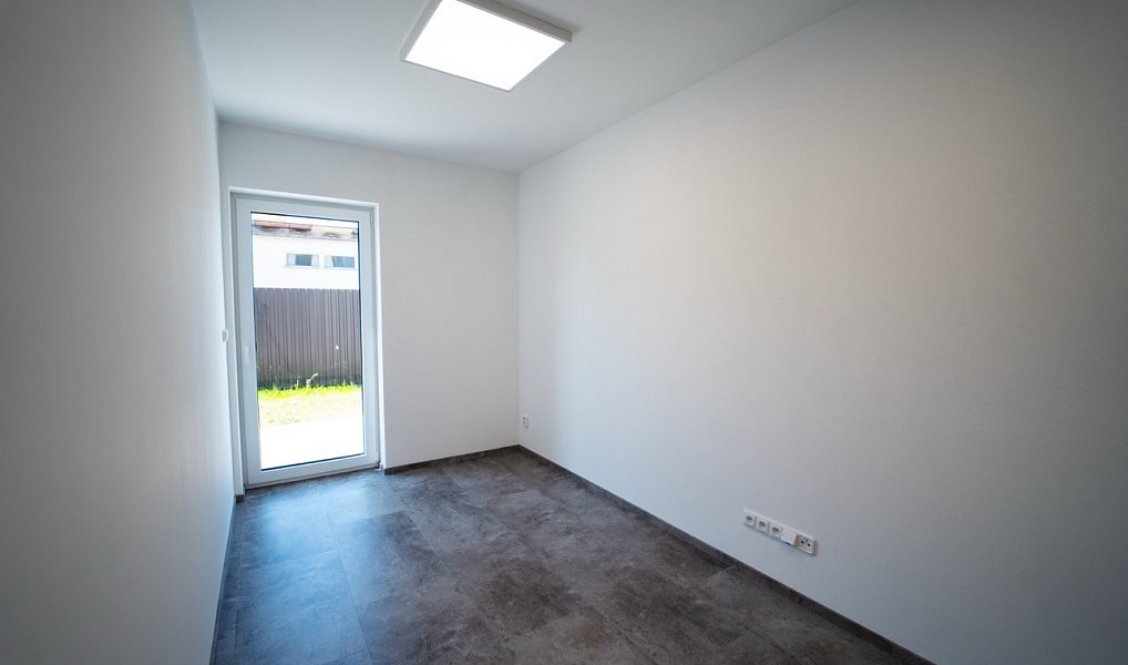 Prodej bytu 3+kk 93 m², Stříbro – náhled fotky 18