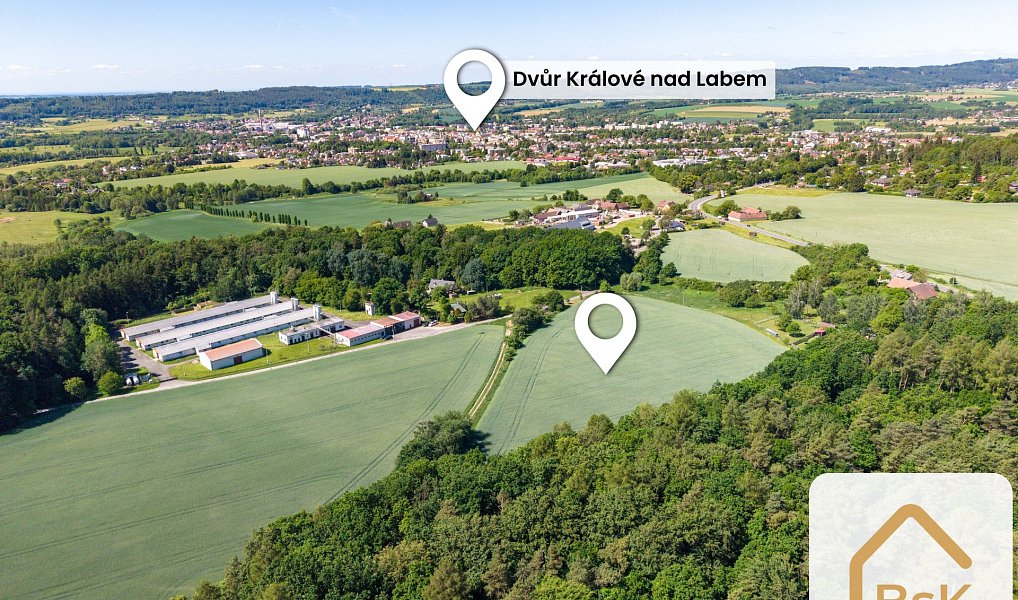 Prodej pole 1 000 m², Dvůr Králové nad Labem – náhled fotky 2