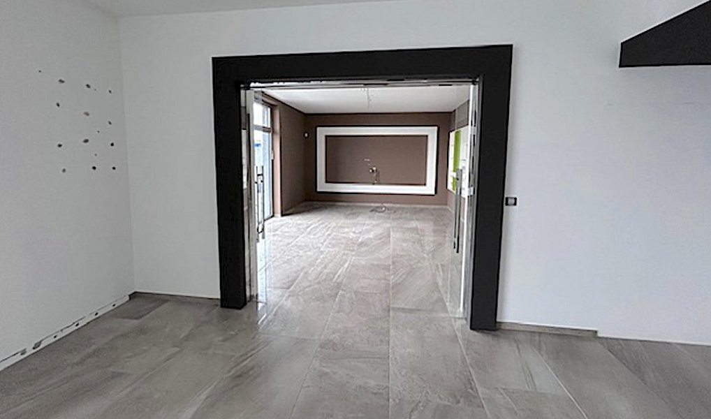 Pronájem obchodních prostor 360 m², Cheb – náhled fotky 9