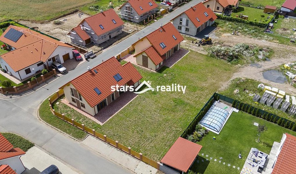 Prodej domu 179 m² s pozemkem 676 m², Veltrusy – náhled fotky 5