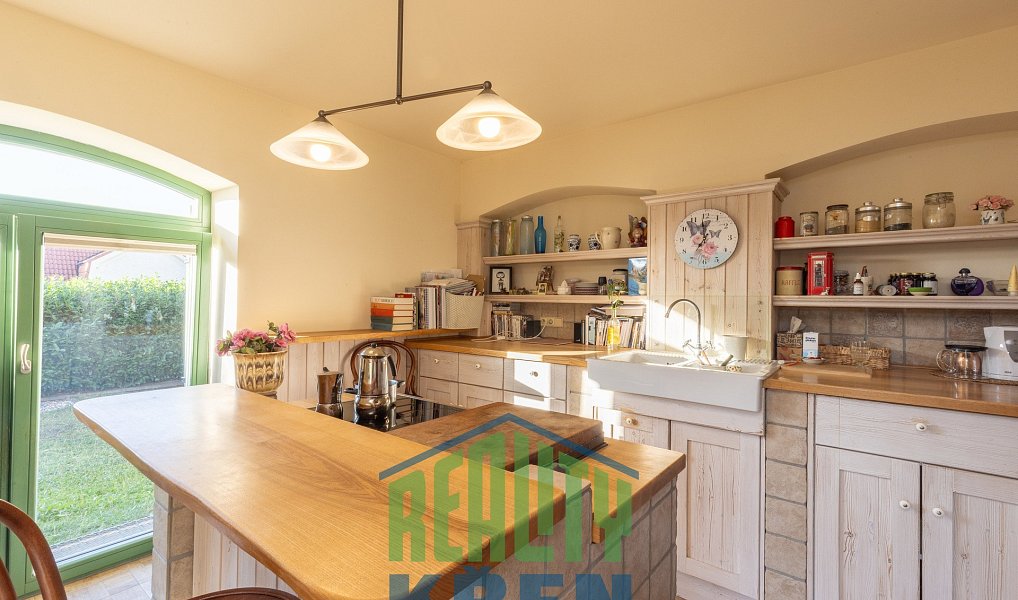 Prodej domu 212 m² s pozemkem 383 m², Praha – náhled fotky 13