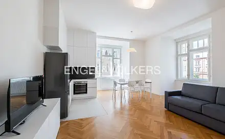 Pronájem bytu 4+kk 99 m²