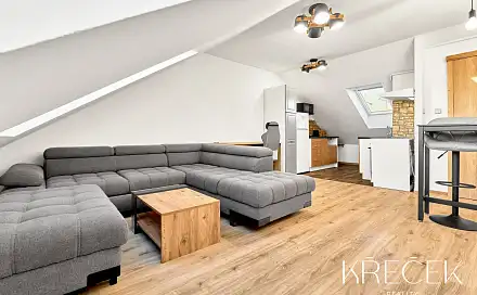 Pronájem bytu 2+kk 48 m², Zahradníčkova, Třebíč - Horka-Domky