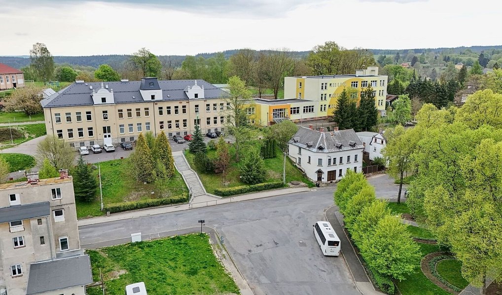 Prodej domu 320 m² s pozemkem 209 m², Hranice – náhled fotky 4