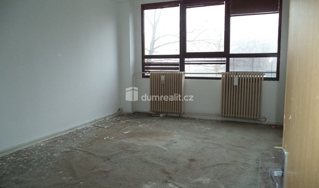 Pronájem kanceláře 26 m², Frýdek-Místek – náhled fotky 5