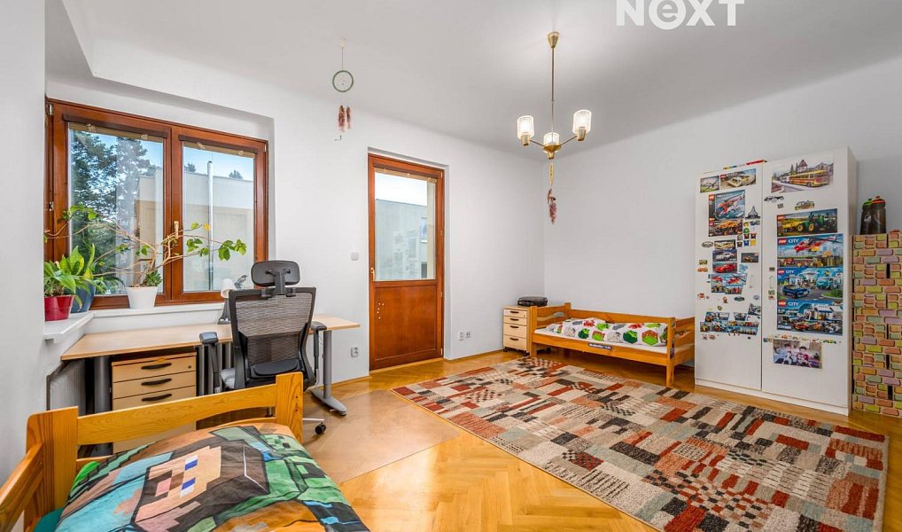 Prodej domu 300 m² s pozemkem 1 330 m², Praha – náhled fotky 9