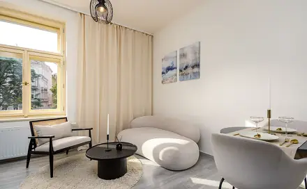 Pronájem bytu 2+kk 36 m², Košická, Praha 10 - Vršovice