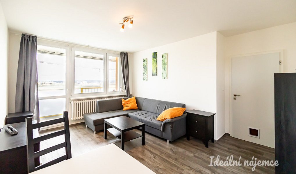 Pronájem bytu 3+kk 63 m², Praha – náhled fotky 2