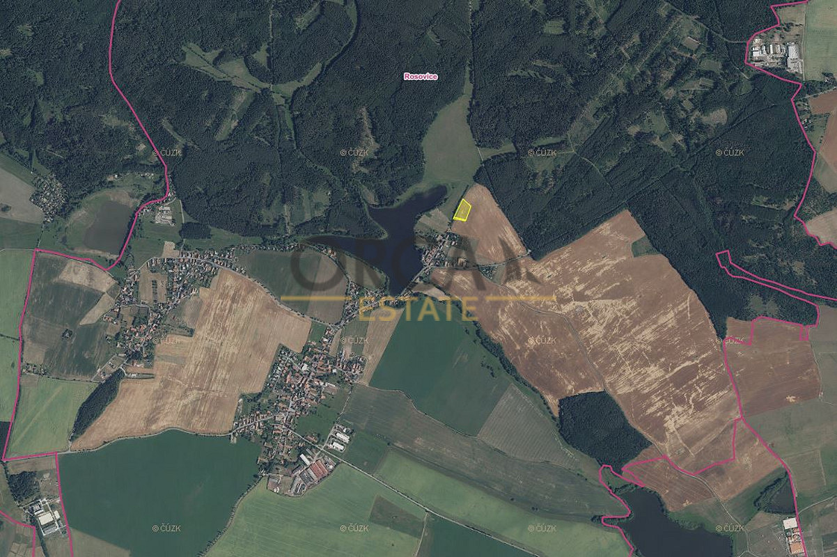 Prodej pole 1 882 m² – fotografie 2