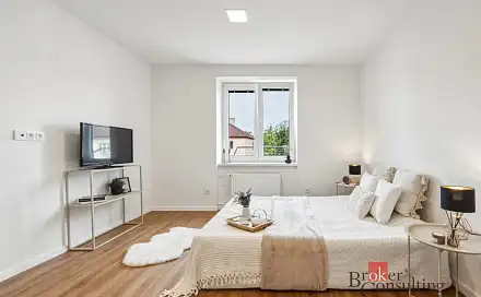 Pronájem bytu 1+1 31 m², Na Okrouhlíku, Pardubice - Bílé Předměstí