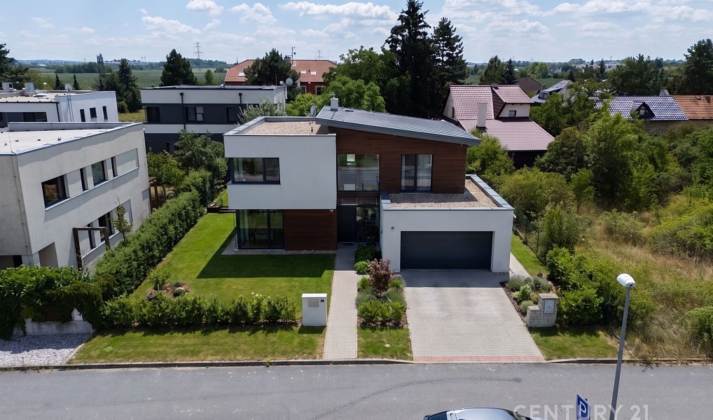 Prodej stavebního pozemku 553 m², Praha – náhled fotky 24