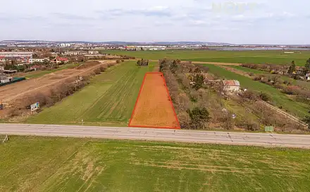 Prodej stavebního pozemku 2 814 m², Otmarov