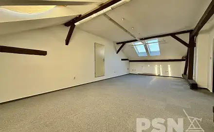 Pronájem kanceláře 67 m², U vlečky, Brno - Komárov