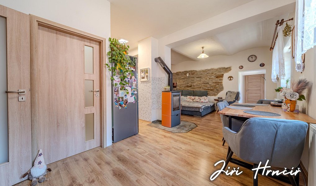 Prodej domu 127 m² s pozemkem 2 842 m², Úněšov – náhled fotky 6
