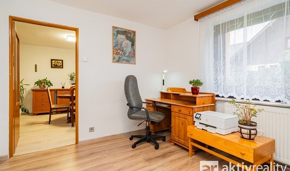 Prodej domu 225 m² s pozemkem 904 m², Vodochody – náhled fotky 10