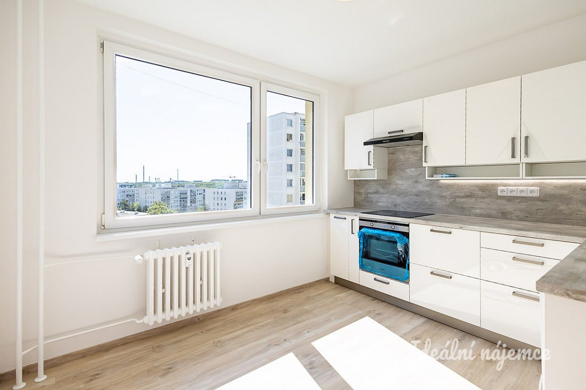 Pronájem bytu 4+1 74 m²