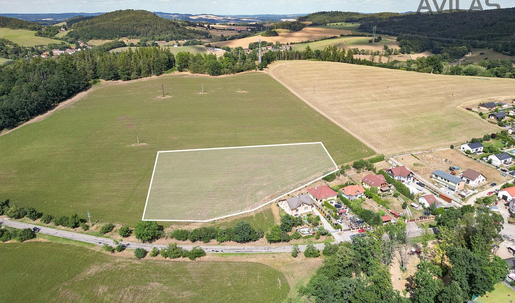 Prodej stavebního pozemku 7 885 m², Soběhrdy – náhled fotky 3