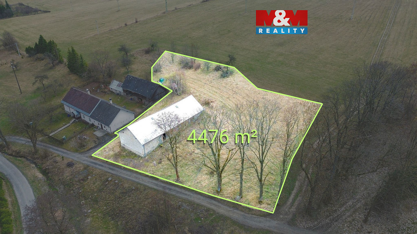 Prodej pozemku 4 476 m²