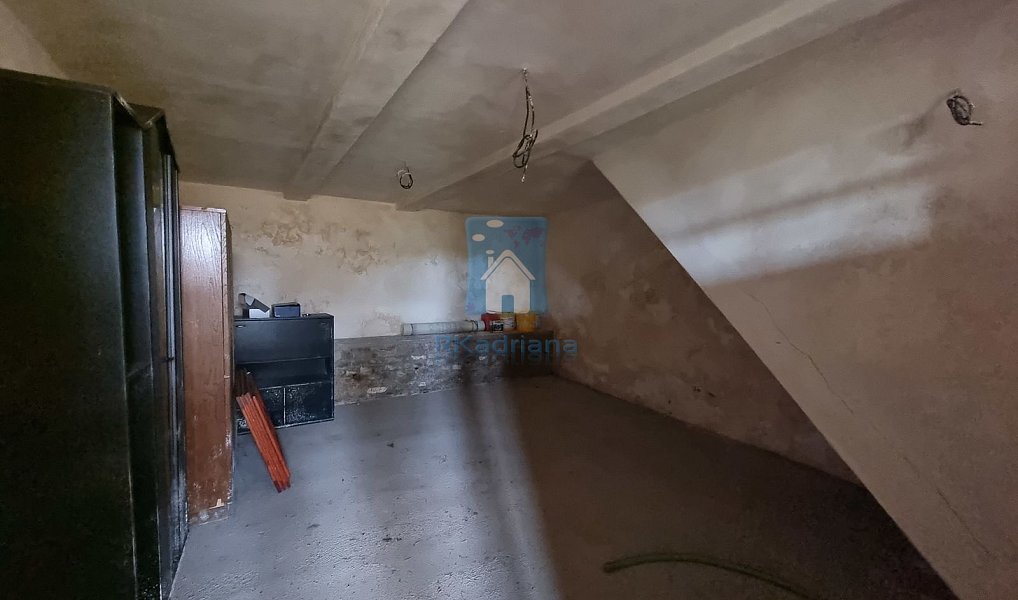 Prodej domu 600 m² s pozemkem 648 m², Úterý – náhled fotky 12